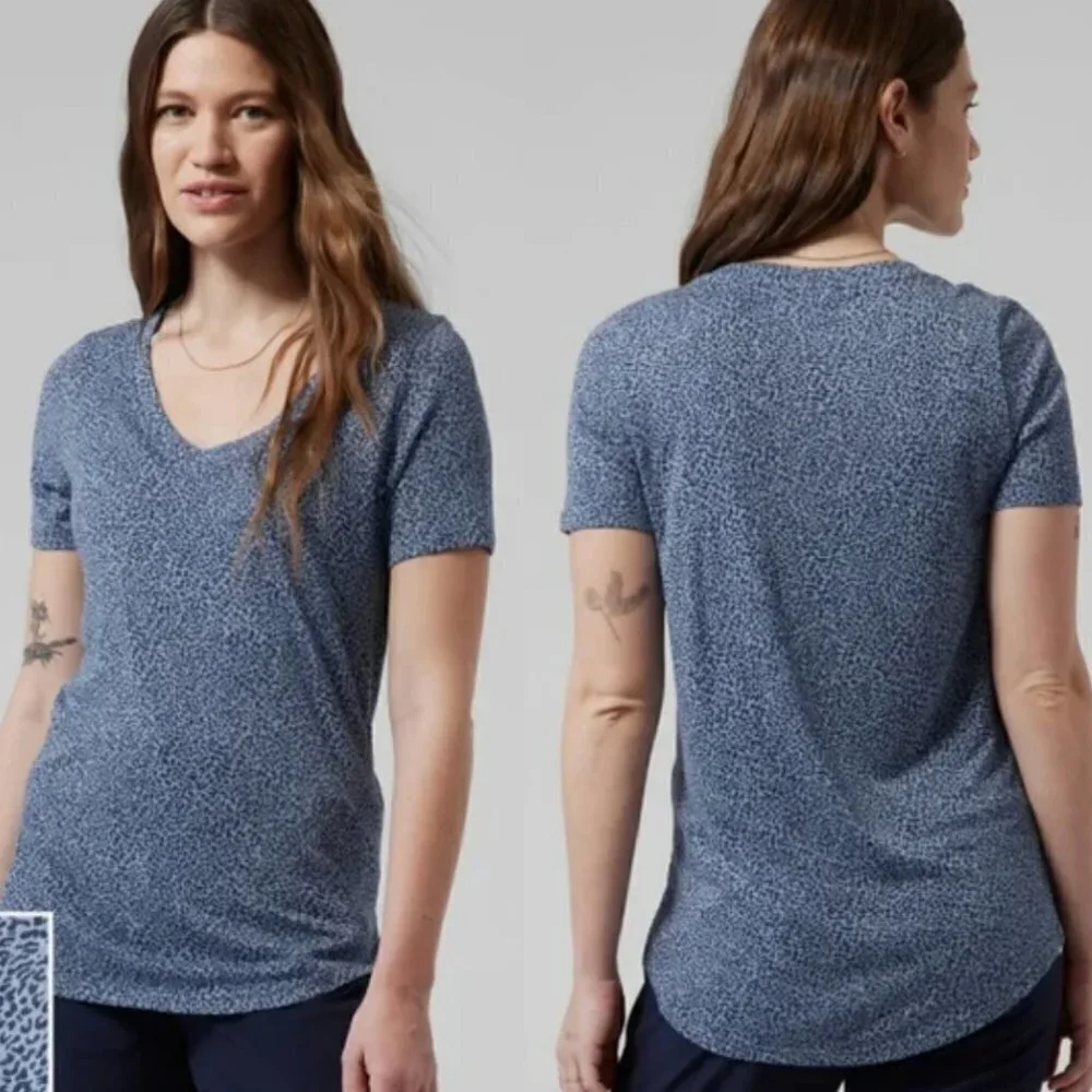 Athleta Soft Modal Blend Breezy Scoop V Tee in Blue Leopard